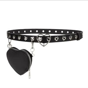 New PU Leather Heart Rivit Belt with Detachable Heart Shaped Pouch